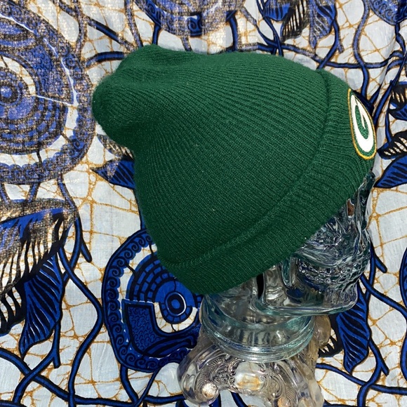 Classic Green Bay Packers logo knit cap. Size OS. - Picture 5 of 6
